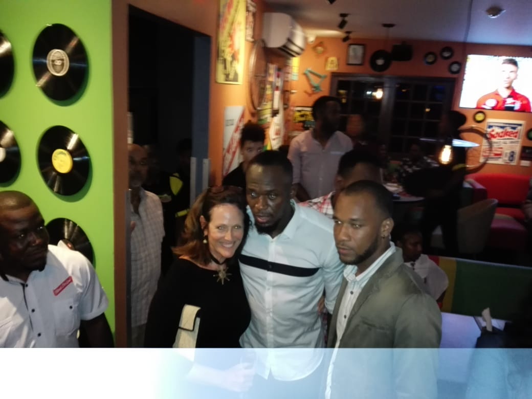kathrynpintomay's tweet image. Big man with his design team. Opening night in Montego Bay! #usainbolt #ubtandr #tracksandrecords  #artsmithsdesign