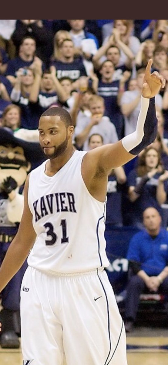 CoachChrisMack's tweet photo. Happy to have this guy on our first staff at Louisville. Jason Love will be a GA after retiring from professional basketball. Self made, great example to our players of daily work ethic. XU’s all time winningest player. https://t.co/IsYCFLpK6x