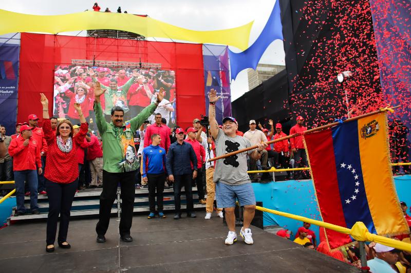 PartidoPSUV's tweet photo. #LoDijoMaduro Lo que viene es una victoria histórica y nos llevará a una Venezuela mejor #VenezuelaVotaPorMaduro https://t.co/kraDAmZPB0
