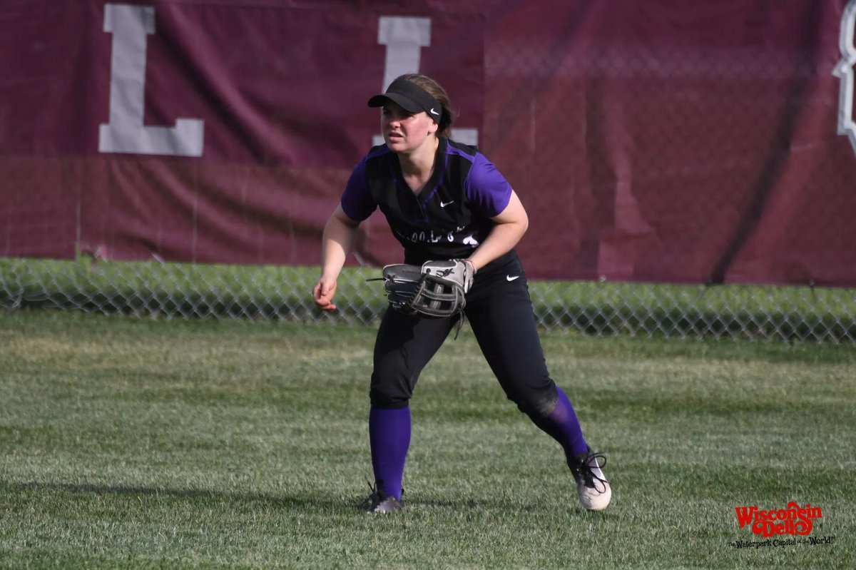 VictoryViewsIN's tweet photo. Victory Views covered the Lawrence Central vs Brownsburg softball game! FREE photo downloads thanks to @wisdells >> https://t.co/bDfvxdiavU https://t.co/xU8k6IrldB