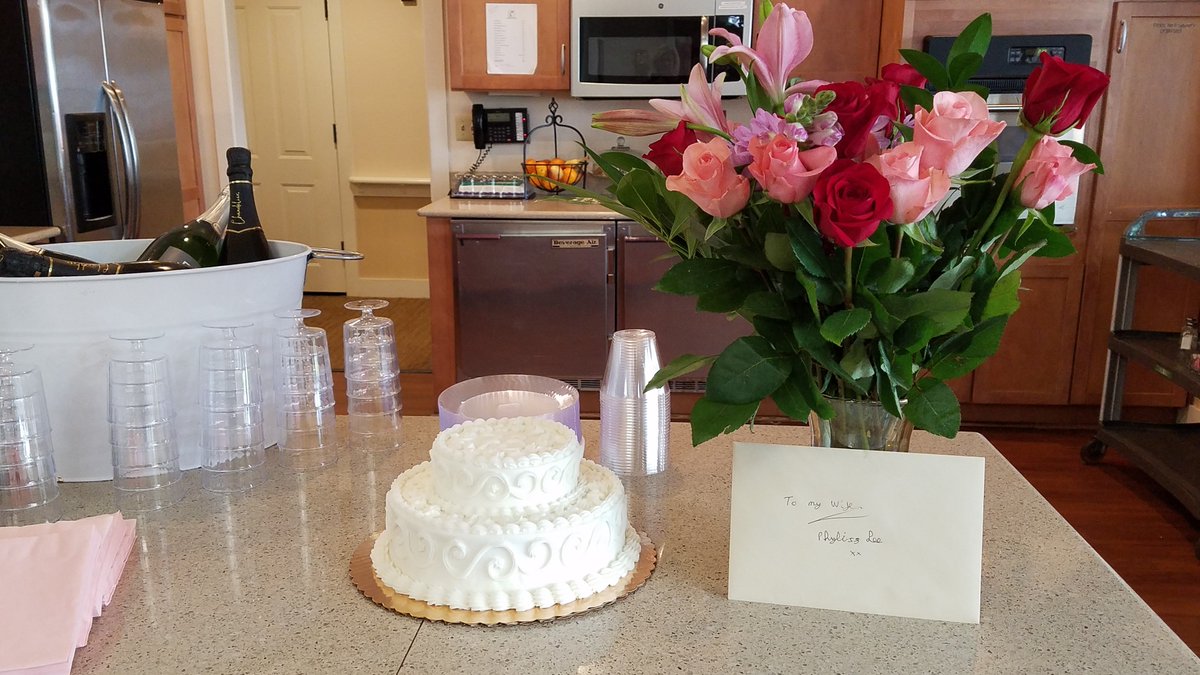SunriseSrLiving's tweet photo. Join us in wishing Mr. &amp; Mrs. Doswell a very happy 73rd wedding anniversary! Sunrise of Richmond, VA, surprised the couple with a cake and sparkling beverages! https://t.co/J5zsY5mfMJ https://t.co/SMhIoOM4c3