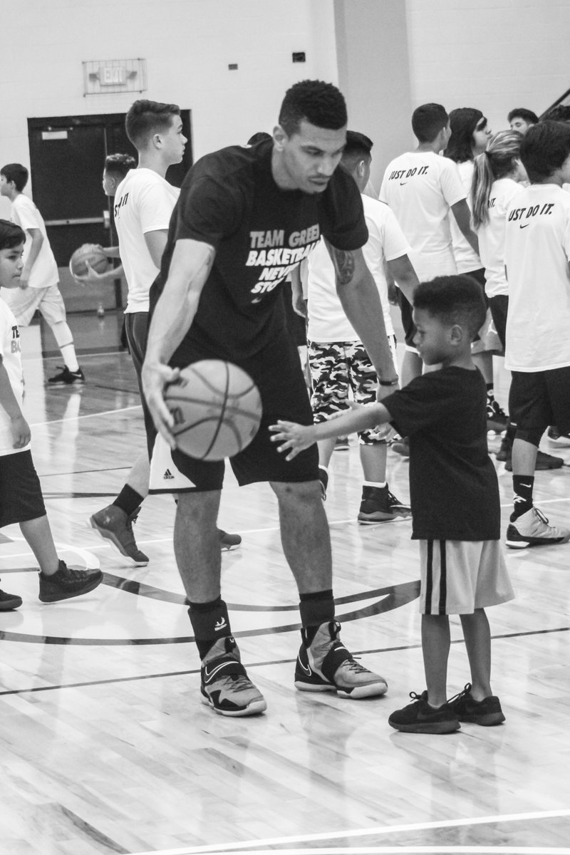 Gold Level Sporting tweet media