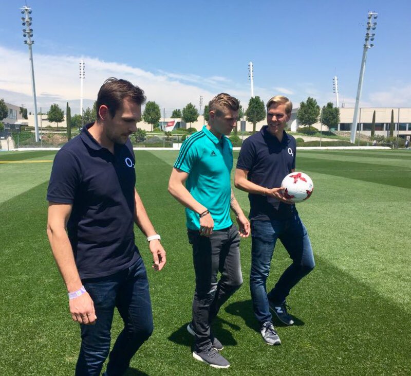 MaxFMueller's tweet image. What a fantastic day with @ToniKroos at the #RealMadrid training ground today - such a great character &amp;amp; player. Special thanks to @Telefonica and @telefonica_de for making this memorable event happen!