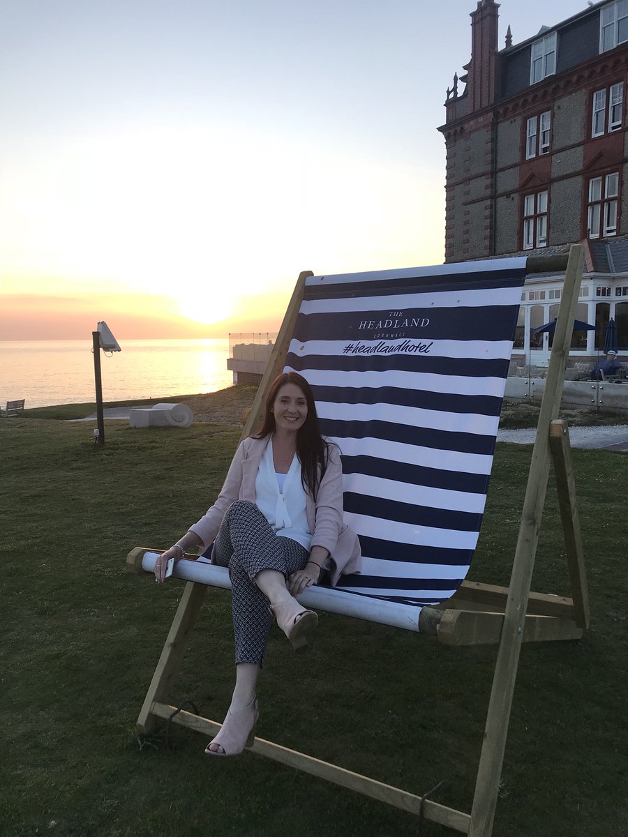 Good evening <a href="/HeadlandHotel/">The Headland Cornwall</a> with <a href="/bethebusiness/">Be the Business</a> hearing from <a href="/easyJet/">easyJet</a> on improving travel industry productivity &amp; revenue! #bethebusiness