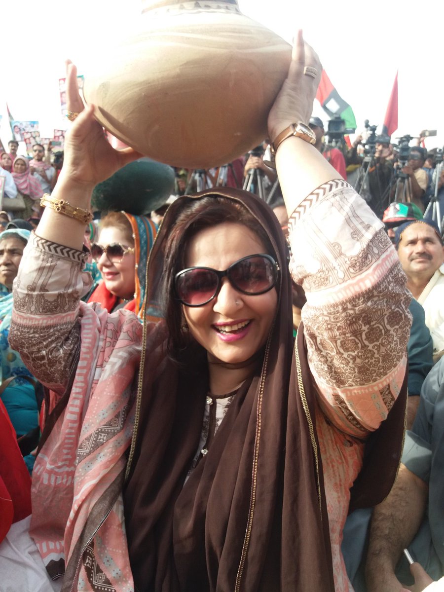 un_mallah's tweet photo. Jena hoga marna hoga Dharna hoga . At  bypass hyd
@BBhuttoZardari @BakhtawarBZ @AseefaBZ @BBCWorld @ARYNEWSOFFICIAL https://t.co/NQYVHE4ILk