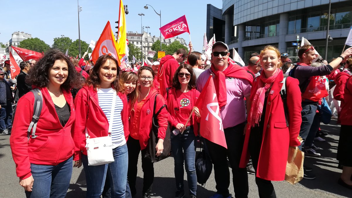 JMR_TyZef's tweet photo. L'organisation générale prête pour marcher sur Bercy #ArkeaIndependant #Arkea17mai #jaimeCMArkea https://t.co/cytF30gFqE