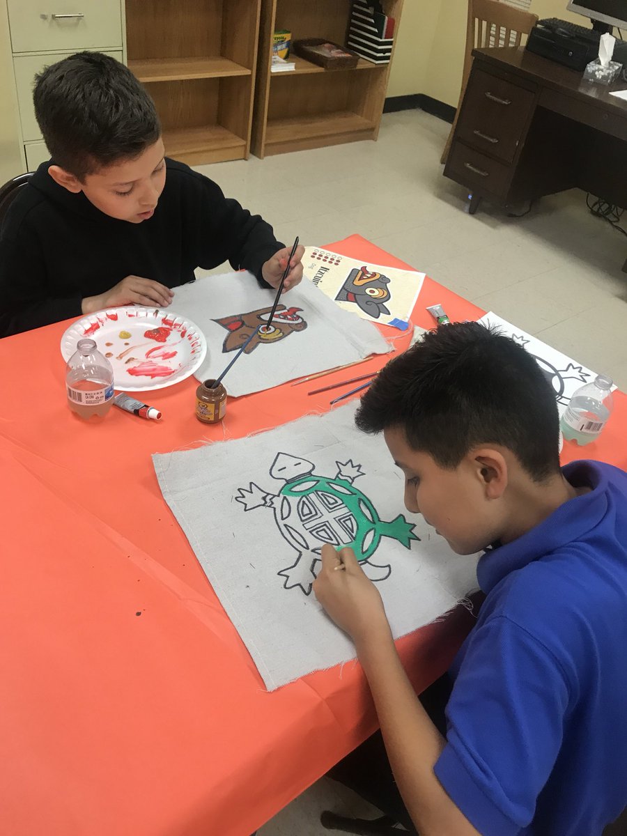 NLPerez3's tweet photo. Our Sanchez Eagles ๐ฆ
Aztec Dancers creating their shields for the East Region Fine Arts performance!!! @SanchezES_HISD Thank you to @yahouston for making this possible and highlighting our scholarsโ talent!!! ๐จ #aztecdancing #shields https://t.co/b72qI89fld