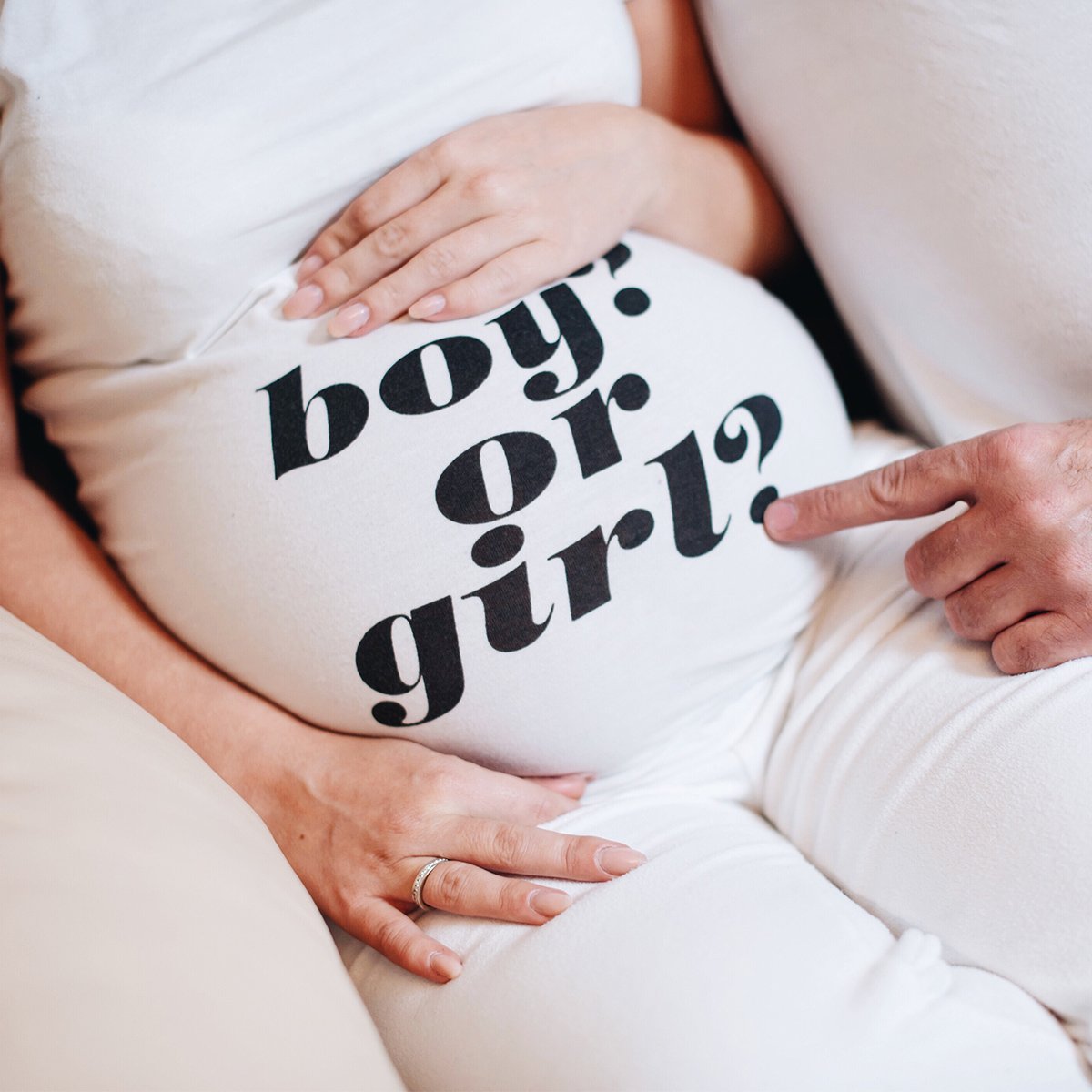 BellyButtonLLC's tweet photo. We wanna know Mommas! Are you having a boy or girl? 👶 #tellus #boyorgirl #bellybuttonband #pregnancy #maternity #bumplife #motherhood https://t.co/46fhbXhFDb