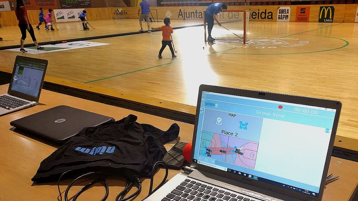 ComplexSSport's tweet photo. New research: Constraining rink size and number of players in rolling hockey for different age groups #PositionalData #WIMU @realtracksystem https://t.co/OAWn2gtZd3