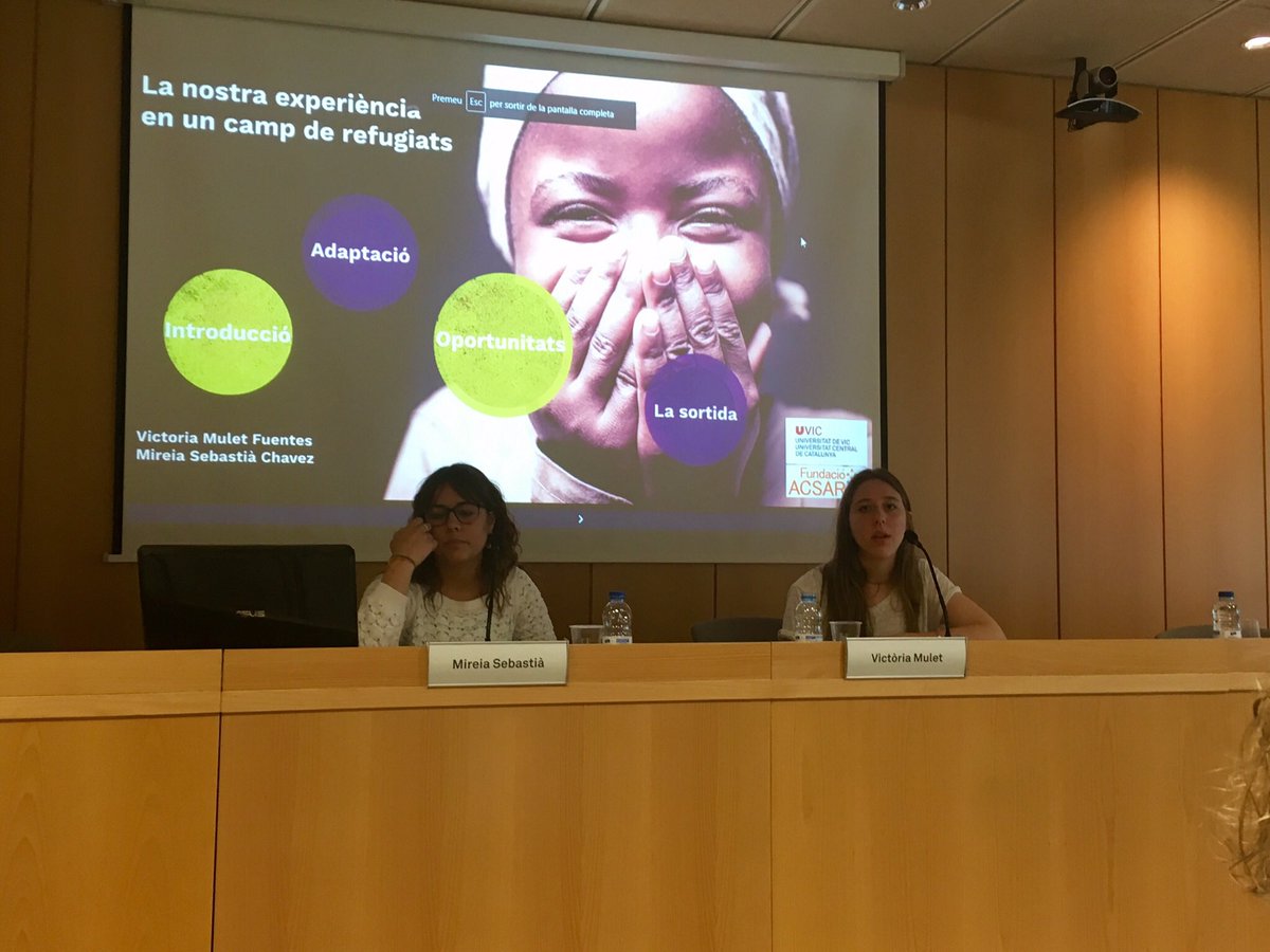 Les universitats s’incorporen al nostre projecte europeu UNINTEGRA. Estudiants en practiques i voluntaris de la UAB, Universitat de Vic i Universitat de Girona, Rovira i Virgili i les Illes Balears participaran desde juliol en activitats amb als refugiats atrapats a Grècia.