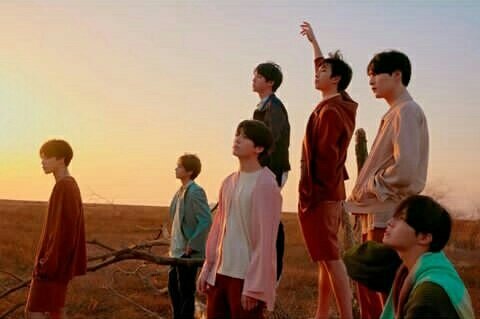 MTVChoices's tweet photo. Desafío a cada Fans de @BTS_twt
 
-Dar RT✅
-Comentar 20 veces ✅
#PremiosMTVMiaw
#MTVLAKPOPBTS

800 Rts y 700 Comentarios ✅ https://t.co/A2ax3asQk4