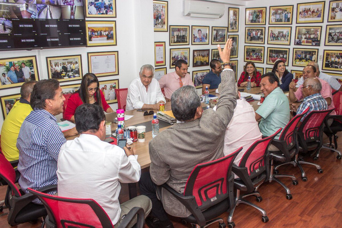 AlemanPancho's tweet photo. El @partidomolirena realizará sus primarias para Presidente el 14 de octubre 2018, mientras que el resto de los cargos se escogerán el 11 de noviembre 2018 #soymolirena preparándonos para #Elecciones2019 @tepanama https://t.co/cSd6Pirnr9