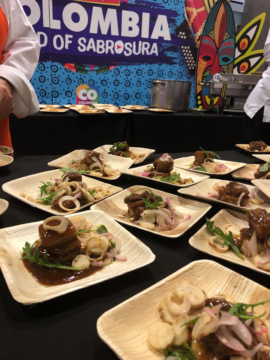 TattoLeon's tweet image. Tasty Colombian food #ECCCOLO