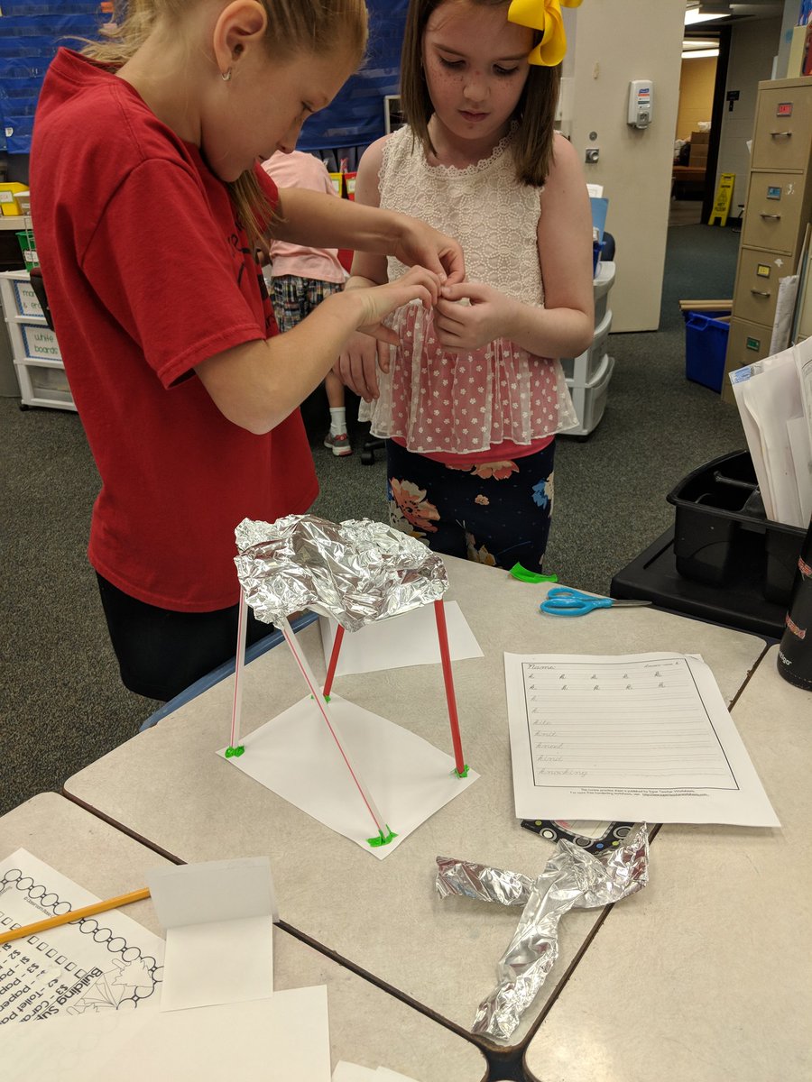 Stem Challenge happened today with Super 2nd Graders <a href="/BoonesCreekElem/">Boones Creek Elem</a>. Ss had to build a shelter to keep their "family" dry in the storm. Fabulous minds @ work today! Had many successful!!