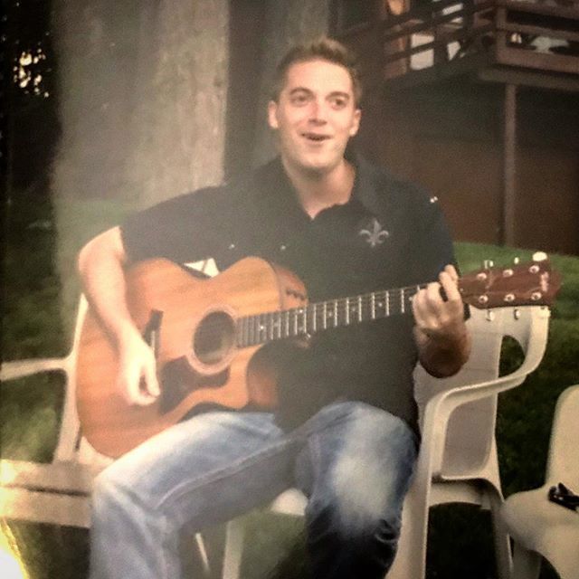 aaronandsarah2's tweet photo. A 15 year old photo courtesy of my cousin. I’m reflecting about how beautiful and wild those years have been. I think that wide eyed kid would be thrilled to see where I am and where I’m going. That’s not something I’ve been able to say for a long time, … https://t.co/oXCiMO6YhE https://t.co/GpeDeUFide