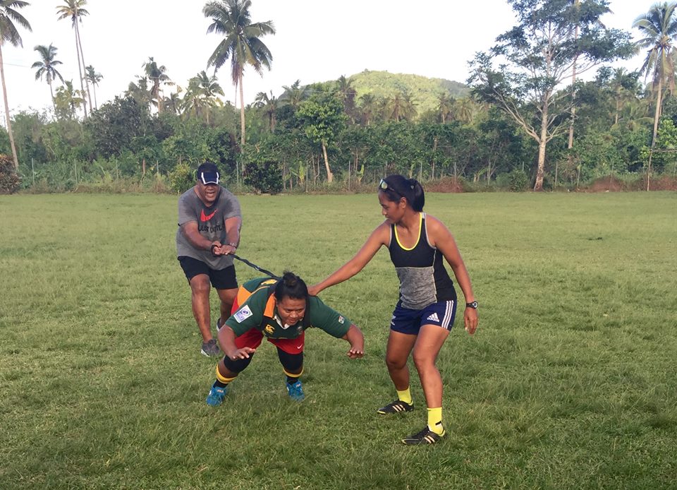 Players and coaches in Samoa are putting in the hard yards to prepare for a new women's 15s competition that will launch next week. @oceaniarugby @unwomenpacific #equalplayingfield #gendereqaulity #bettertogether #rugby