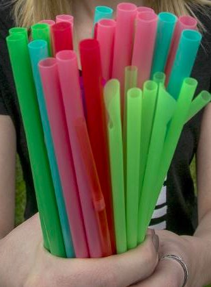 SeedPropeller's tweet photo. Awesome news from @brisbanecityqld today: they've announced a new ban on plastic straws, helium balloons, and single-use bottles from events!

https://t.co/K73vecG6R1 | #plasticfree https://t.co/M4ztlnDBuB