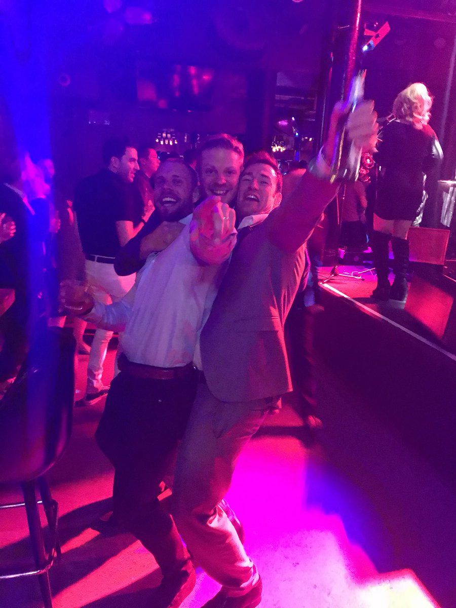 bob_buzzard's tweet photo. BrightGen after party #BrightFORCE https://t.co/HObZnIEIaa