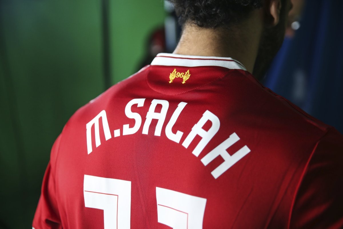 LFCIndonesia's tweet photo. Bantu @MoSalah menangi penghargaan PFA Fans' Player of the Year 

https://t.co/H8ZlnYv6hA #LFC #LFCIndonesia https://t.co/rEqLV4vyEQ