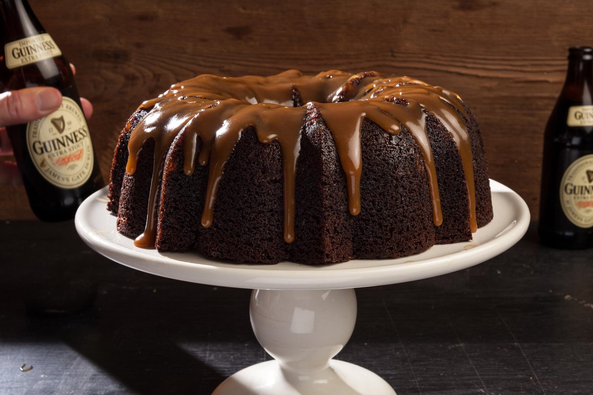1 more day to enter The Great New England #Bundt Cake Competition. This recipe has Guinness, but why not use a #localbrew? In it for you are prizes for 1st 2nd and 3rd place from @kingarthurflour <a href="/NordicWareUK/">NordicWareUK</a> <a href="/VermontMarina/">The Marina</a> &amp; Grafton Cheddar. Learn more goo.gl/x5zFu4