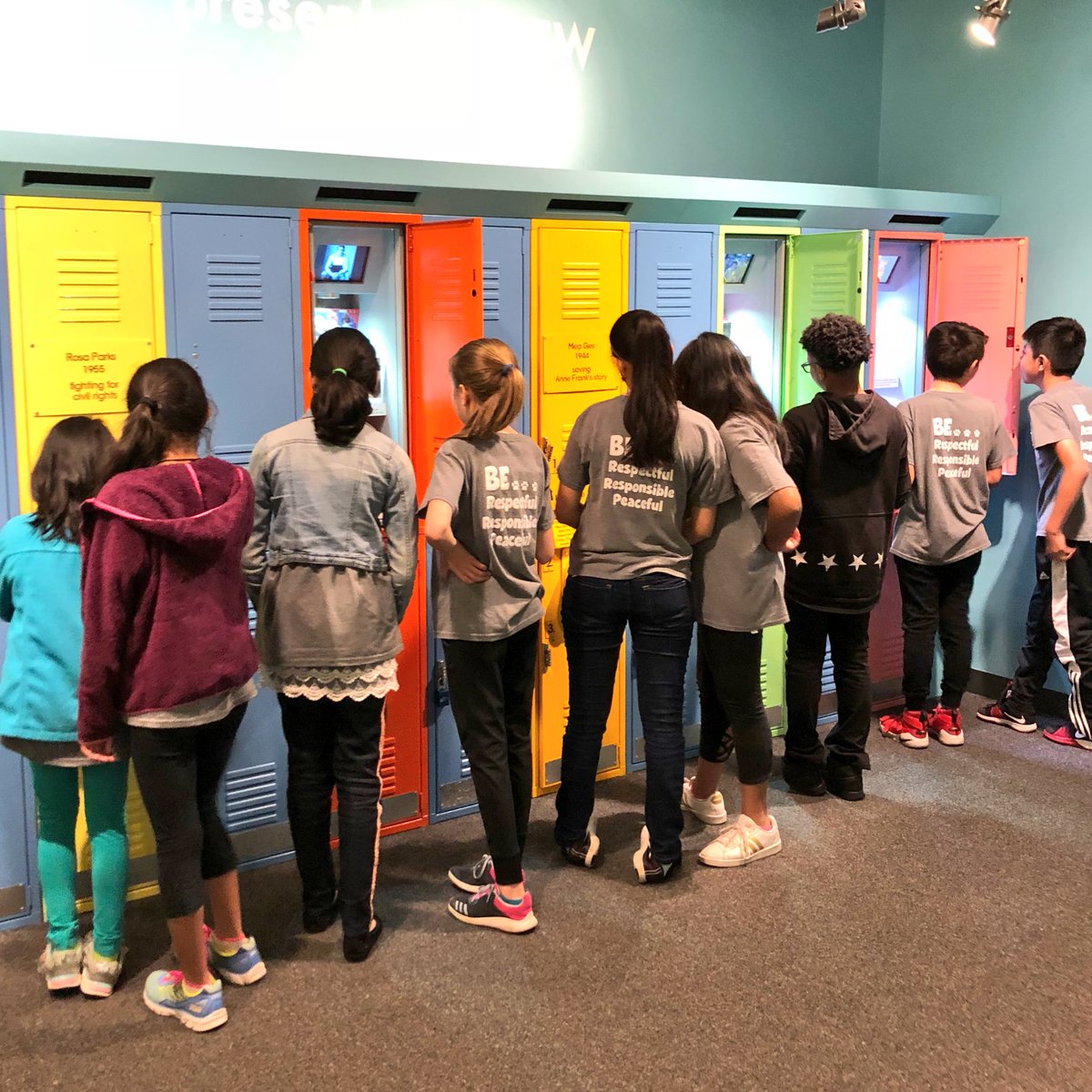 _MsClancy's tweet photo. What an amazing field trip for our #apolloambassadors! We are so proud of this group of #upstanders who spent the day learning how to #takeastand for what they believe in! Thanks @ihmec for an awesome day! https://t.co/0NDueZoAaS