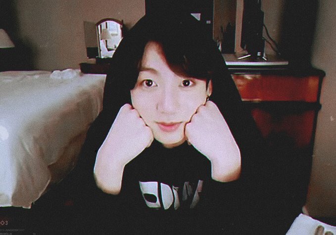headliner_jk's tweet photo. 브이앱에서 이 노래만큼은 참여하고 싶다고 말해준 노래 = 매직샵 = 팬송 😭😭😭😭😭😭😭😭 벌써 눈물나 노래 닳을때까지 들을거야 정구가 사랑행 벌써 명곡 @BTS_twt #iVoteBTSBBMAs

기사클릭 > https://t.co/OSCtyOwlHv https://t.co/tMFr8hP06f