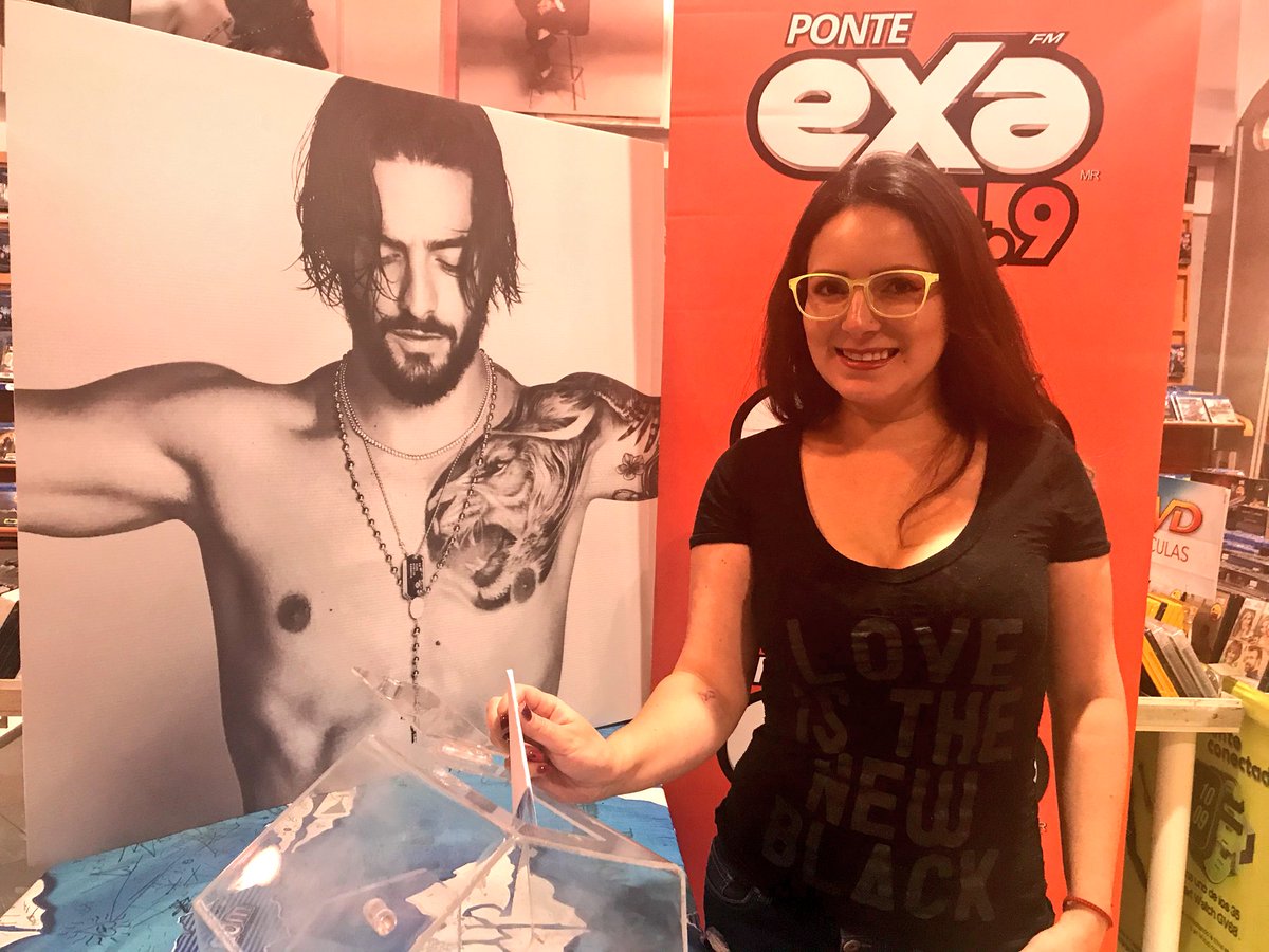 ExaFM's tweet photo. Ya estamos en Reforma 222 en la preventa del nuevo disco de @maluma  #FAME 👏🏼 Participa por la experiencia exclusiva que tenemos con él 😵 Concierto en Miami, FOTO exclusiva y FIESTA privada 😱 Todo esto en MIAMI 😎 https://t.co/xbHnPigJXW