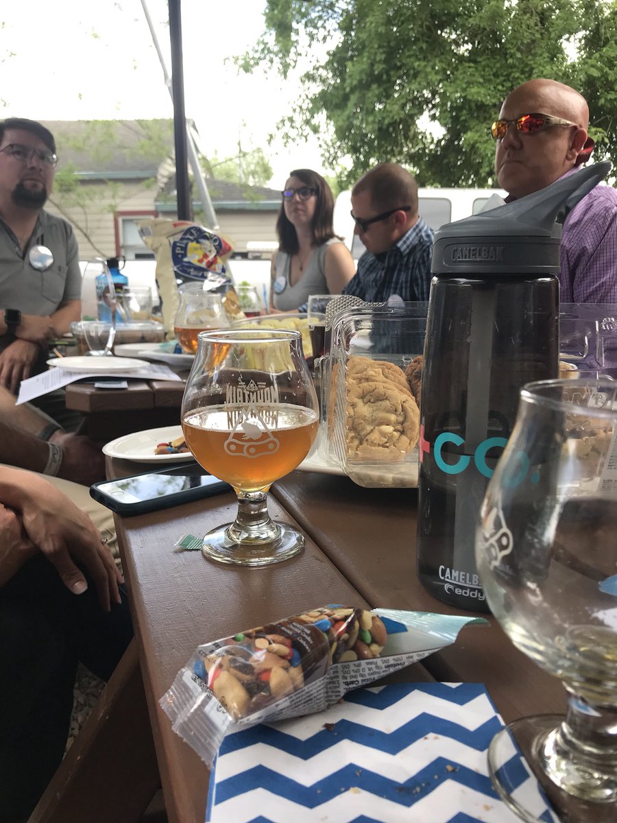 SchaferJosie's tweet photo. This is what a good #localgov conference looks like! @ELGL50 @SeeClickFix #ELGL18 https://t.co/svSthVJYUQ