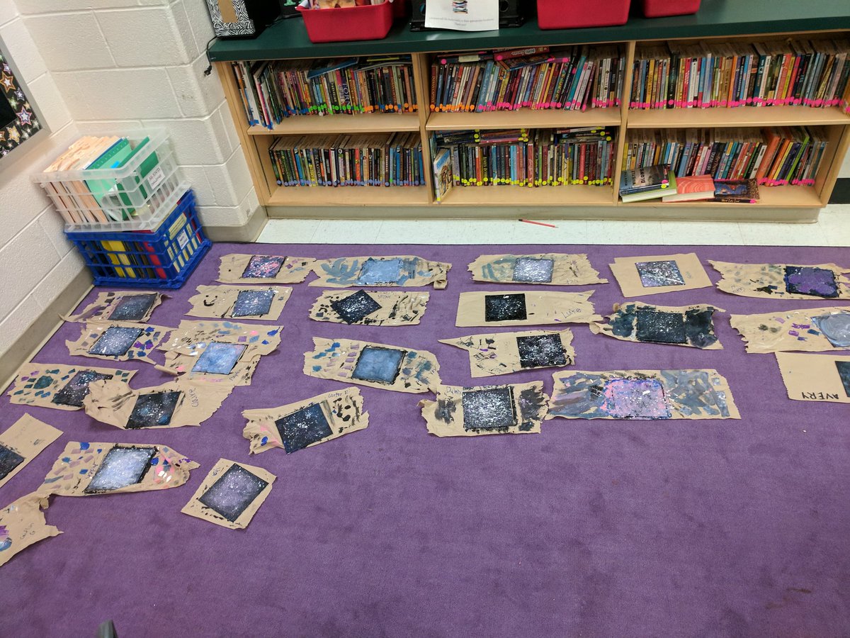kputnick13's tweet photo. #teachalesson Hannah and Avery cashed in their Putbux to share their passions with the class! #dance #art #mres18 @MillRunLCPS https://t.co/5snAHTDbCT