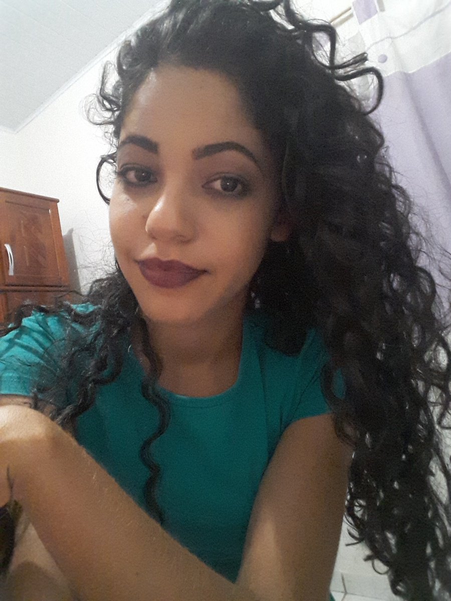 Laurisvane Barbosa (@laurissouza) on Twitter photo 