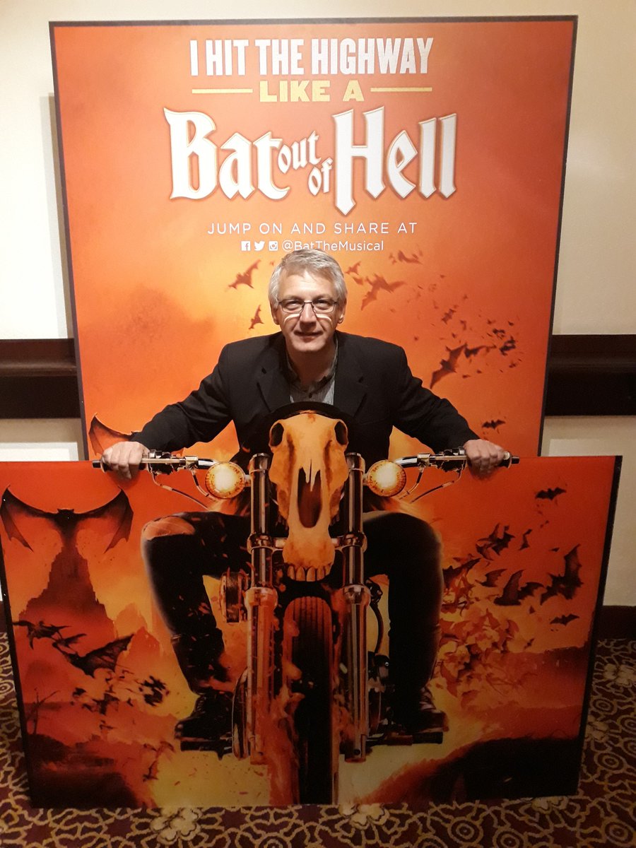 canonman567's tweet photo. @FayBeanie__xo @BatTheMusical Snap! https://t.co/sBaomvMPvE
