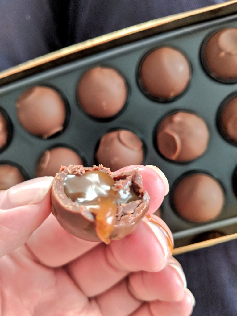 Pierre Marcolini On Twitter That S An Excellent Start To Pursue This Delicious Journey We Recommand You The New Melove Cakes Everybody Says That S The New Macaron Https T Co Hrskgtjgpr