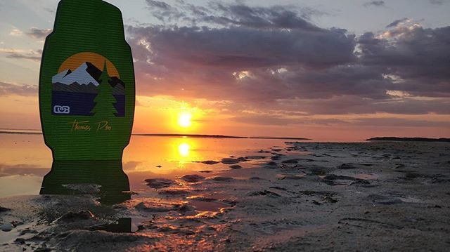 dbskimboards's tweet photo. Skimming til the sun goes down ππ»ππ
Thanks for sharing the dope pic @magnusbolljensen32 #dbskimboards #DBSkim #DB #skimboarding #skimboards #skimboard #skim #flatlandskimboarding #thomaspro #sunset #beach https://t.co/14faRLHgB5 https://t.co/UXNfRKF6j2