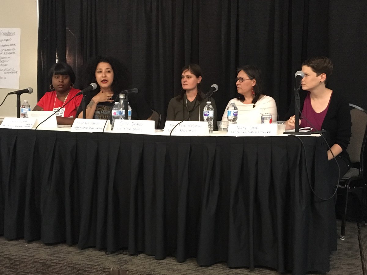 LatinaInstitute's tweet photo. Poderosa @AleLaPlebe will not be silenced! Como dices, gritando te ves mas linda hermana✊🏽 #DWN18 https://t.co/2DEYhlR66G