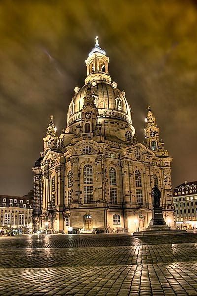 havetoseeit's tweet photo. Dresden Frauenkirche, Germany
It was bombed in WW II, and rebuilt using as much of the original stones as possible.

#amazing #travel #havetoseeit #beautiful #Germany https://t.co/hFYlyJmS4C