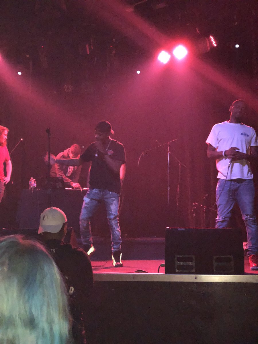 BiggFine_'s tweet photo. Great performance tonight โผ๏ธ #Benjibrothers #RTS #Lilnoonie #lilflash @_Noonie504 @Nick_504_ https://t.co/RaHT0QssOZ