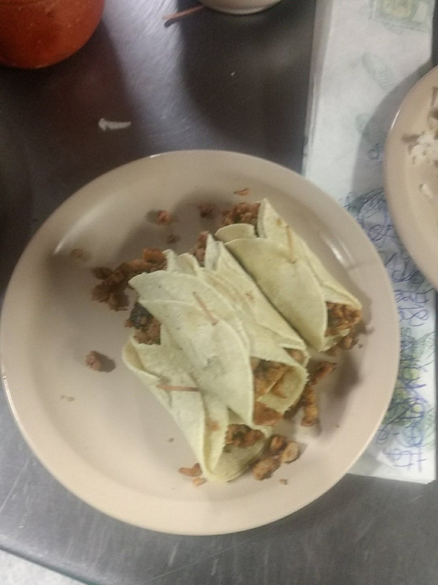 Hoy se antoja taquirris al pastor 
#taquerialaflordesahuayo
#hoynohaydieta