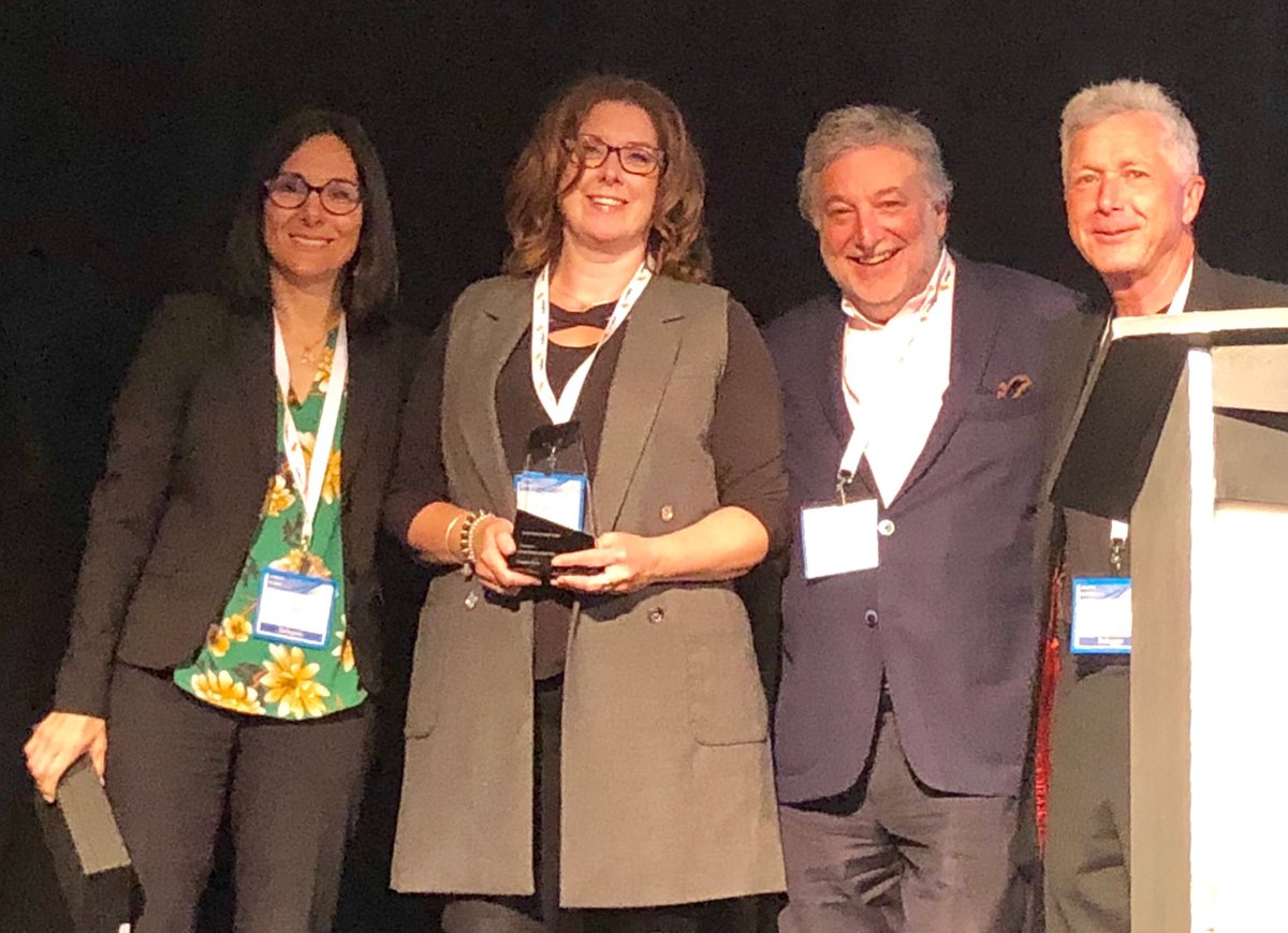 ACSESSCanada's tweet photo. Congratulations to our Manitoba chapter for your well-deserved ACSESS award for chapter of the year! Your talent & enthusiasm for our profession is outstanding! Keep inspiring us all with your great work! #ACSESS2Work2018 #staffing #recruiting @MercerBradley @AngelalChambers https://t.co/KsolR2NOXE