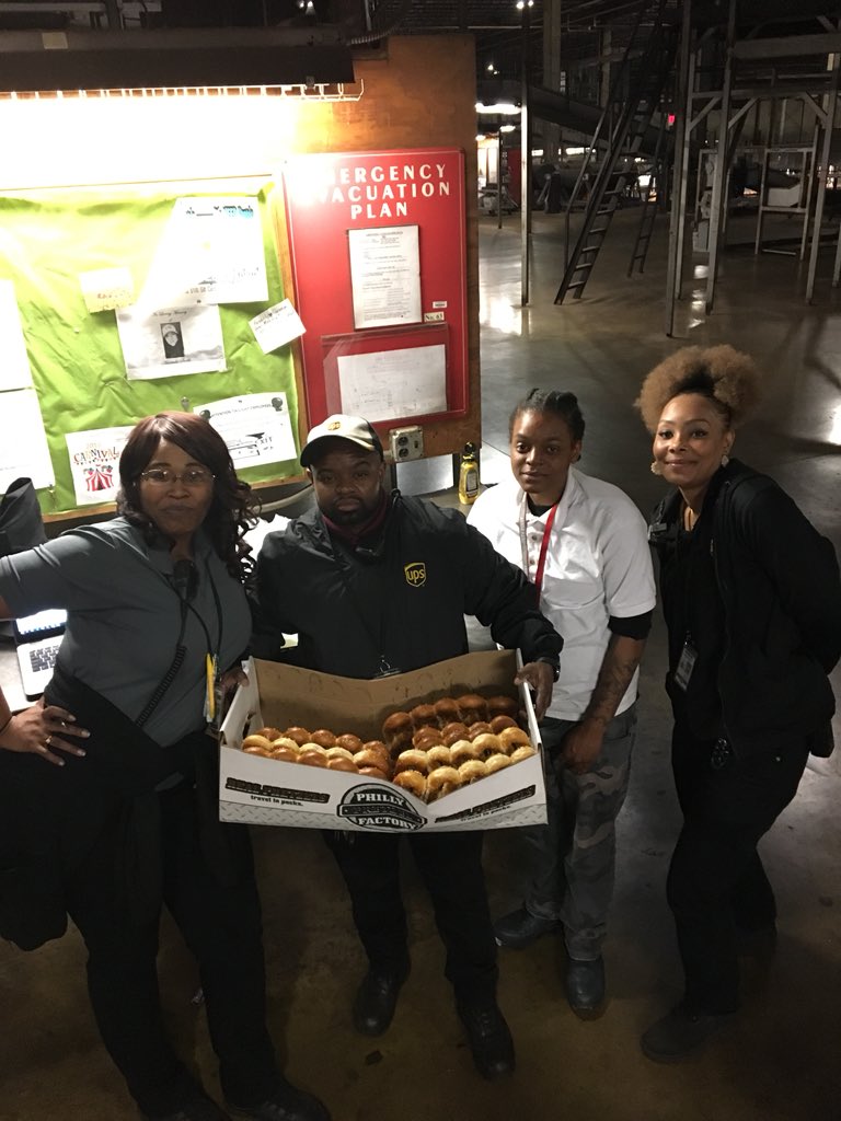 Nancy Leisner (@leisnernancy) on Twitter photo Pretzels for Perfect Attendance PHL Night Hub Small Sort <a href="/ChesapeakUPSers/">Chesapeake UPSers</a> #teamphlsnaps Pretzels for Perfect Attendance PHL Night Hub Small Sort <a href="/ChesapeakUPSers/">Chesapeake UPSers</a> #teamphlsnaps