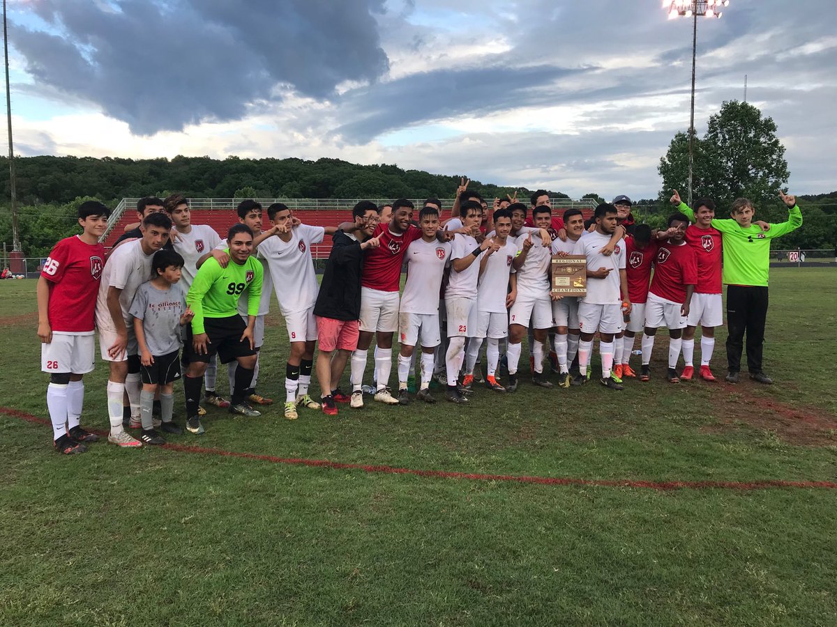 LHS Congratulates Boys Soccer ⚽️Team Region Champs!  2-0 against Kingston.  Sub-State at home Saturday 10:00 AM.  Come out and support your Redskins! Y.E.S.! 🔴⚪️