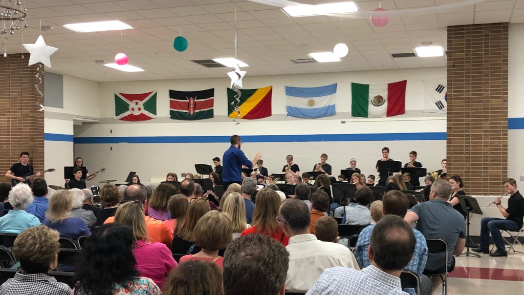 beckymelville's tweet photo. Packed house for @HopkinsNJH270 jazz band spring concert. These kids are crazy talented! https://t.co/CinZuQyr6r