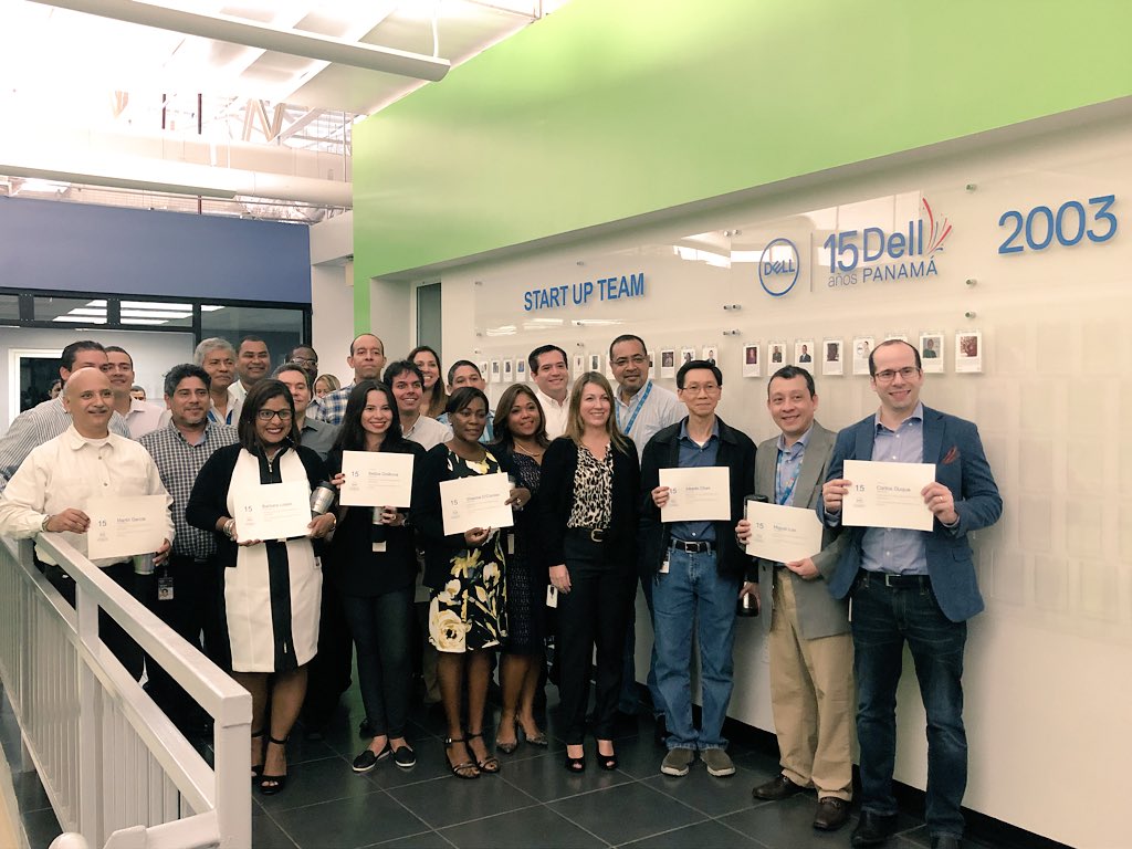 ElySequeira's tweet photo. Reconocimiento al segundo grupo de talentos que inició en @DellPanama en mayo del 2003.   #dellpanama15  #iwork4Dell  #startupteam https://t.co/2kMpYm11ST