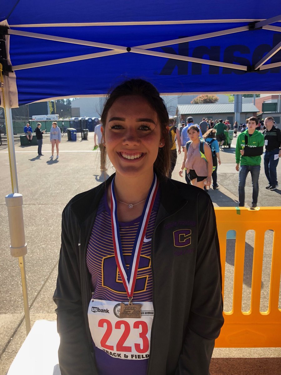 TimTrower's tweet photo. Senior Kara Ash (pictured) has battled ailments and injuries all season, but she went 16-1.5 in the 3A girls long jump to place fourth for Cascade Christian today. Junior teammate Sophia Pastrano was sixth at 15-10.5. https://t.co/D9VnMvqNpt
