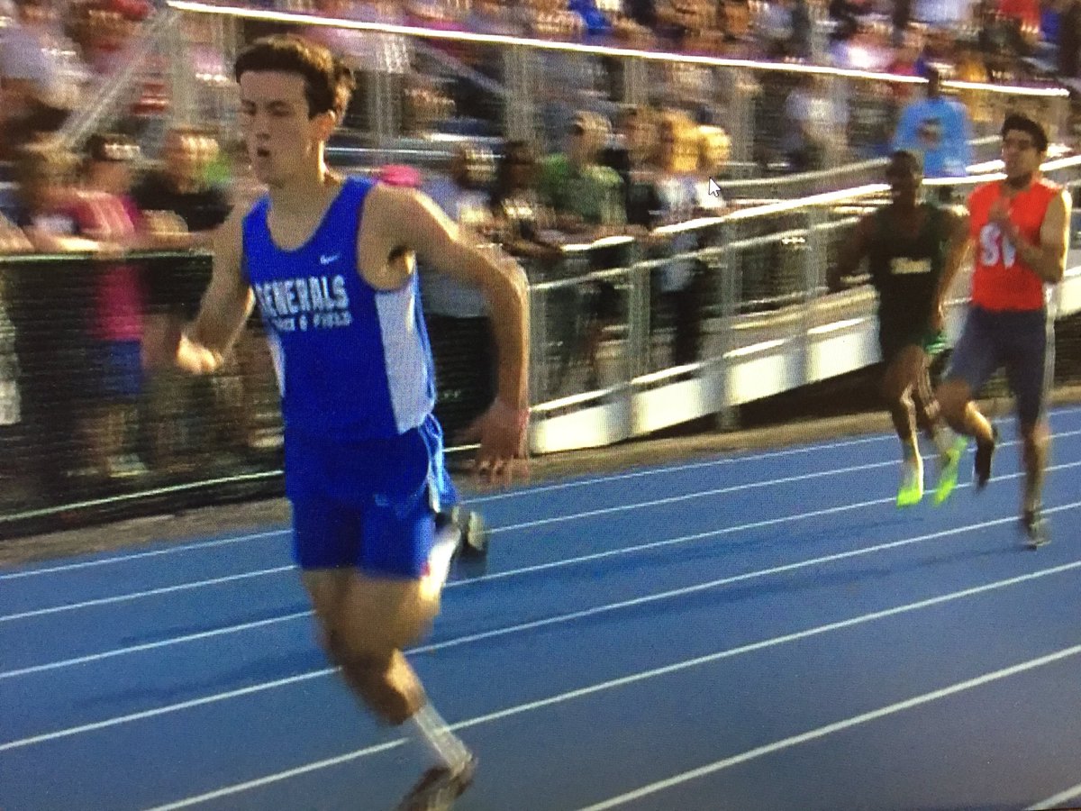 Dan Cummins tweet media