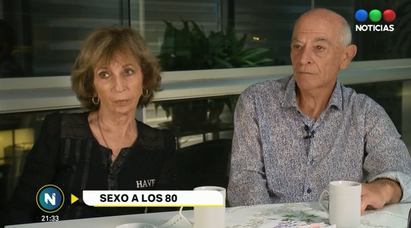 telefenoticias's tweet photo. #PonéTLFNoticias AHORA ESTAS VIENDO “Sexo a los 80”, informe especial con @gisebu   https://t.co/b8Qedtgk5y https://t.co/AmZMtutYY9