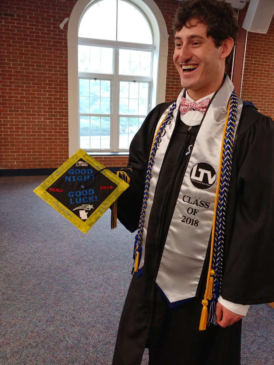 KNicholson's tweet photo. Ben Zander at his second grad ceremony quoting the late and great Edward R. Morrow. #TCNJ18 @TCNJ
@TCNJToday #whereisthetwirlyhat? https://t.co/XyYFFXlNlz