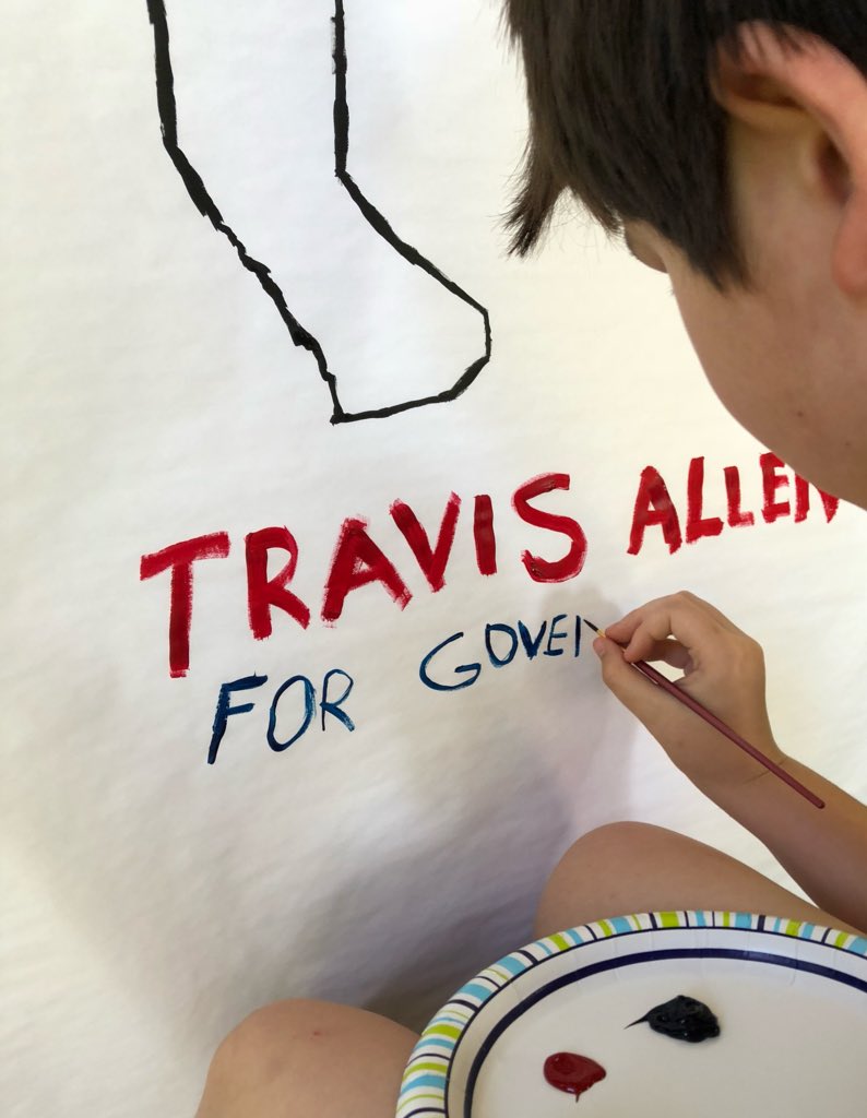zuzu2007's tweet photo. We love our golden State❤️ #CaliforniaDreaming #Kidsfortravisallen 
#tackbackCalifornia
#TravisAllen4CAGovernor #OptOutOfSanctuary #ChineseforTravisAllen
#chinesefortrump
#kidsfortrump
#RedWaveRising
@AllenVolunteers @AllenVolunteers https://t.co/yZwJ2ecCY0