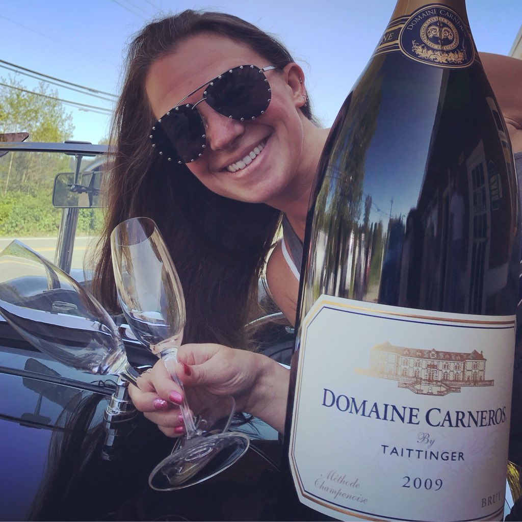 SuiteCVino's tweet photo. Suite C’s Vino is turning 2 and all are invited to come celebrate with us this Saturday, May 19th 5-8pm with bubbles and cake!
#winebar #winebirthday #winiversary #champagne @trevericellars #sparklingrosé #woodinville @jbellcellars #geethatbottleishuge #bubbles #sparklingwine https://t.co/f7qLwrqq6I