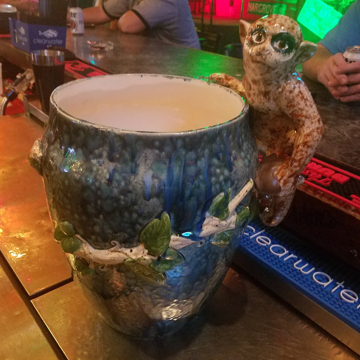 My bartender got this as a tip today, True Story.  #LivingMyBestLife