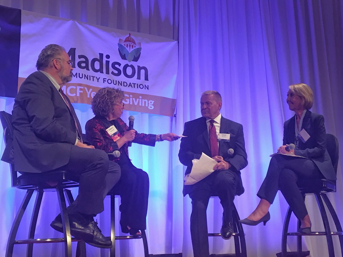 MadisonCommFdn's tweet photo. Roberta Gassman tells @susansiman and @newskoehn the students in the @madison_365 #IAmMadison project could be the next local news anchors. It’s just one of the amazing projects we’ve supported in this #MCFYearOfGiving. https://t.co/TU5KyFcTwZ